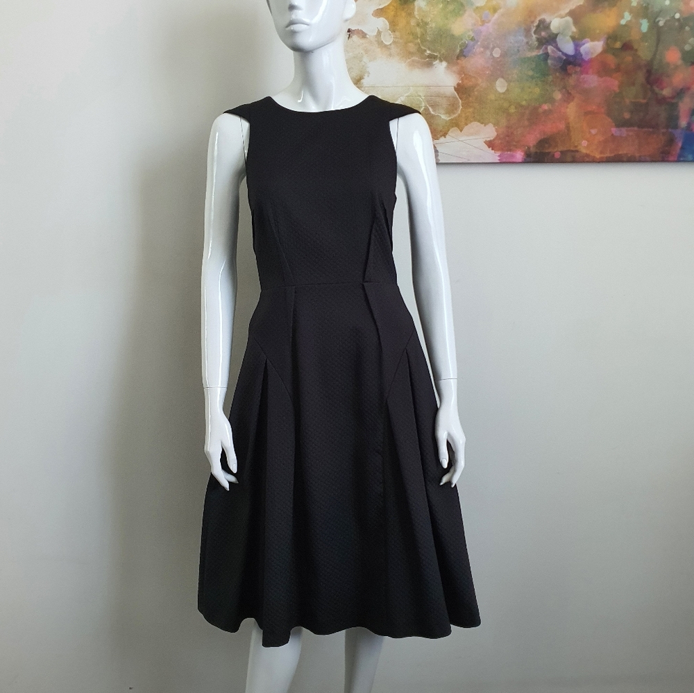 Coast UK Size 12 Black Fit and Flare Box Pleated Cap Sleeve Dress NWOT - Picture 11 of 12